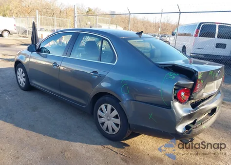 2010 Volkswagen Jetta Se из США, поврежденный, VIN 3VWRZ7AJXAM044645
